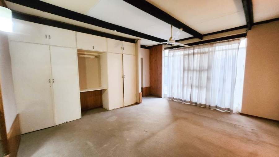 3 Bedroom Property for Sale in Flamwood North West
